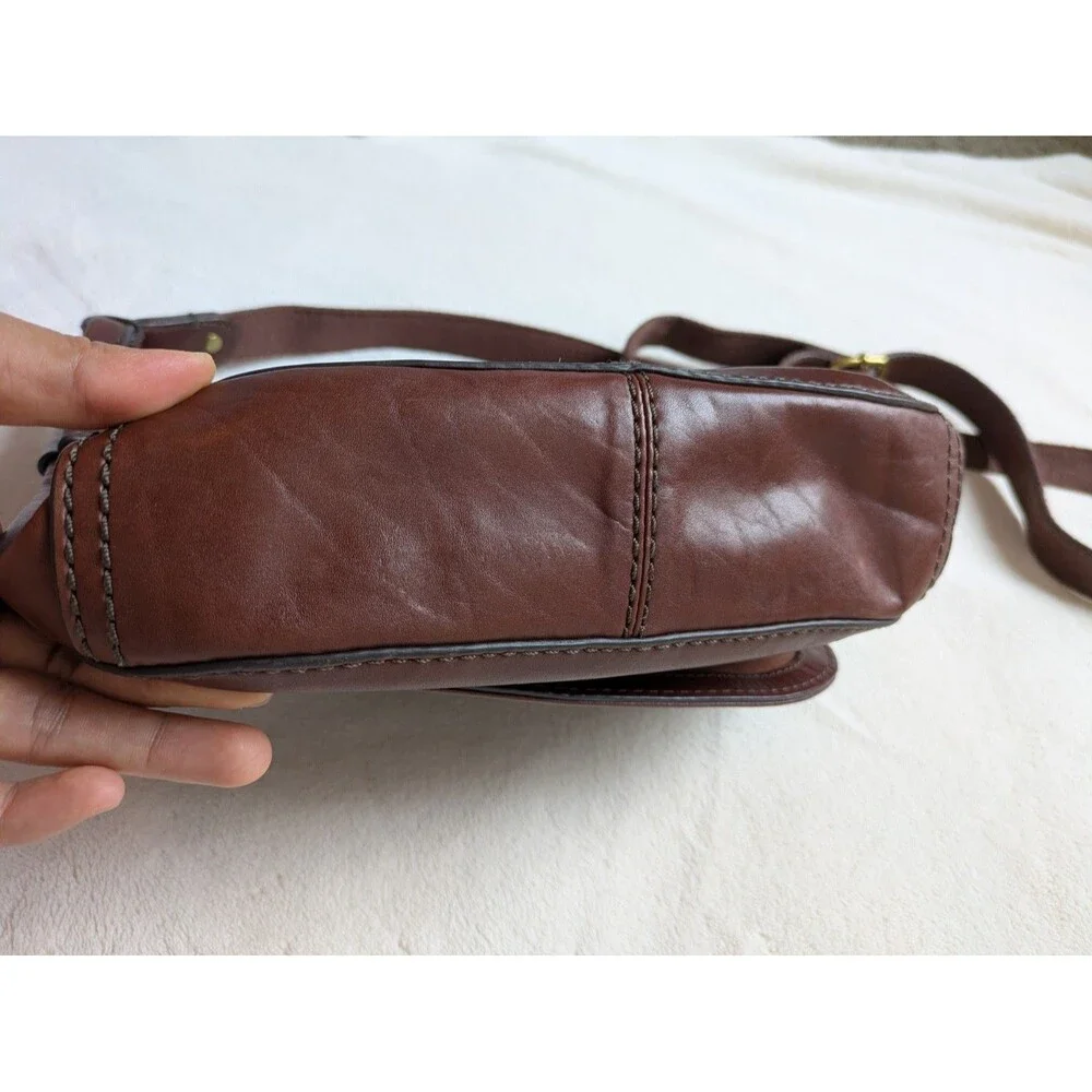 Fossil Brown Leather Saddle Crossbody Messenger Flap Bag